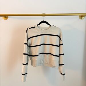 LULULEMON ATHLETICA Black and Cream Striped Sweatshirt Size 6